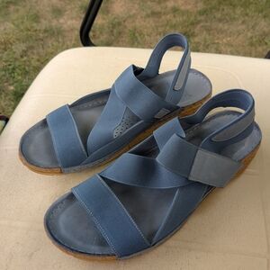 Elegant Blue Women's Sandals